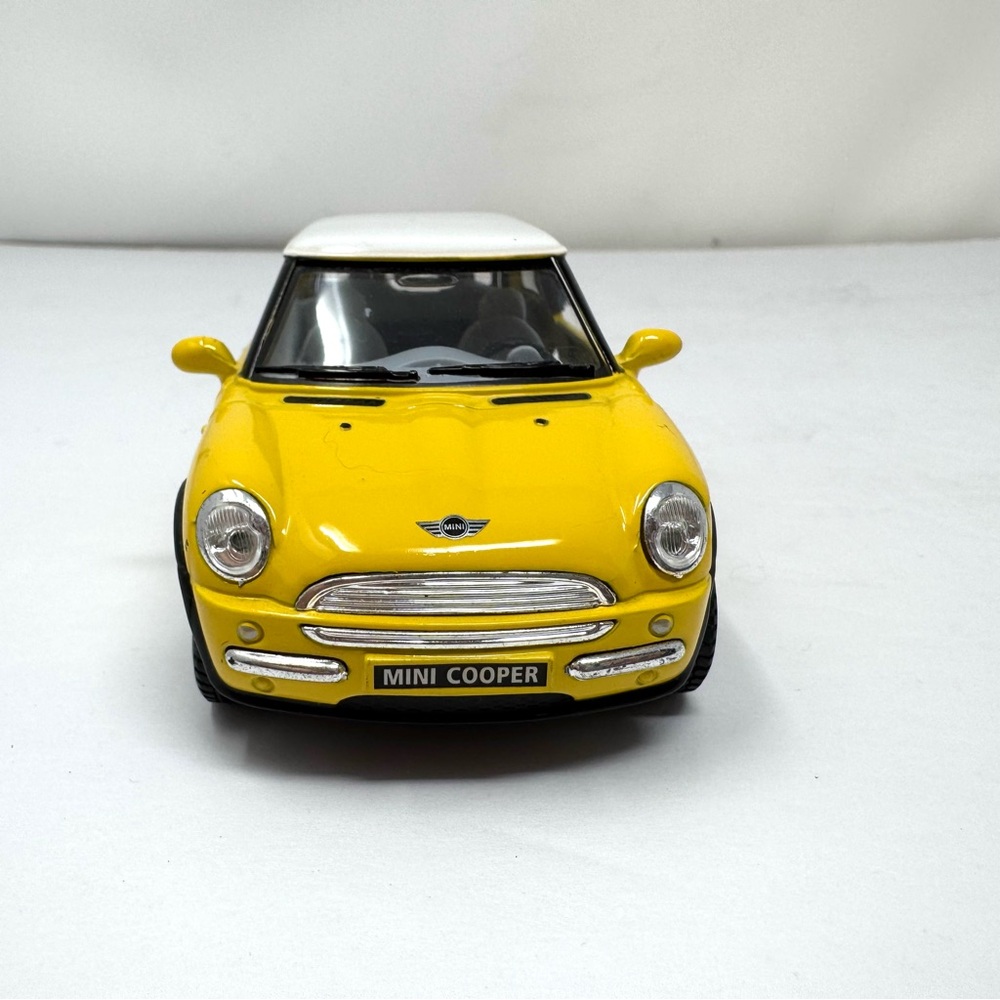 KINSMART yellow New Mini Cooper